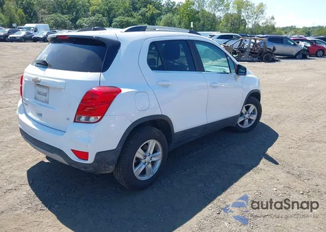 2020 Chevrolet Trax 1Lt из США, поврежденный, VIN 3GNCJPSB5LL180706
